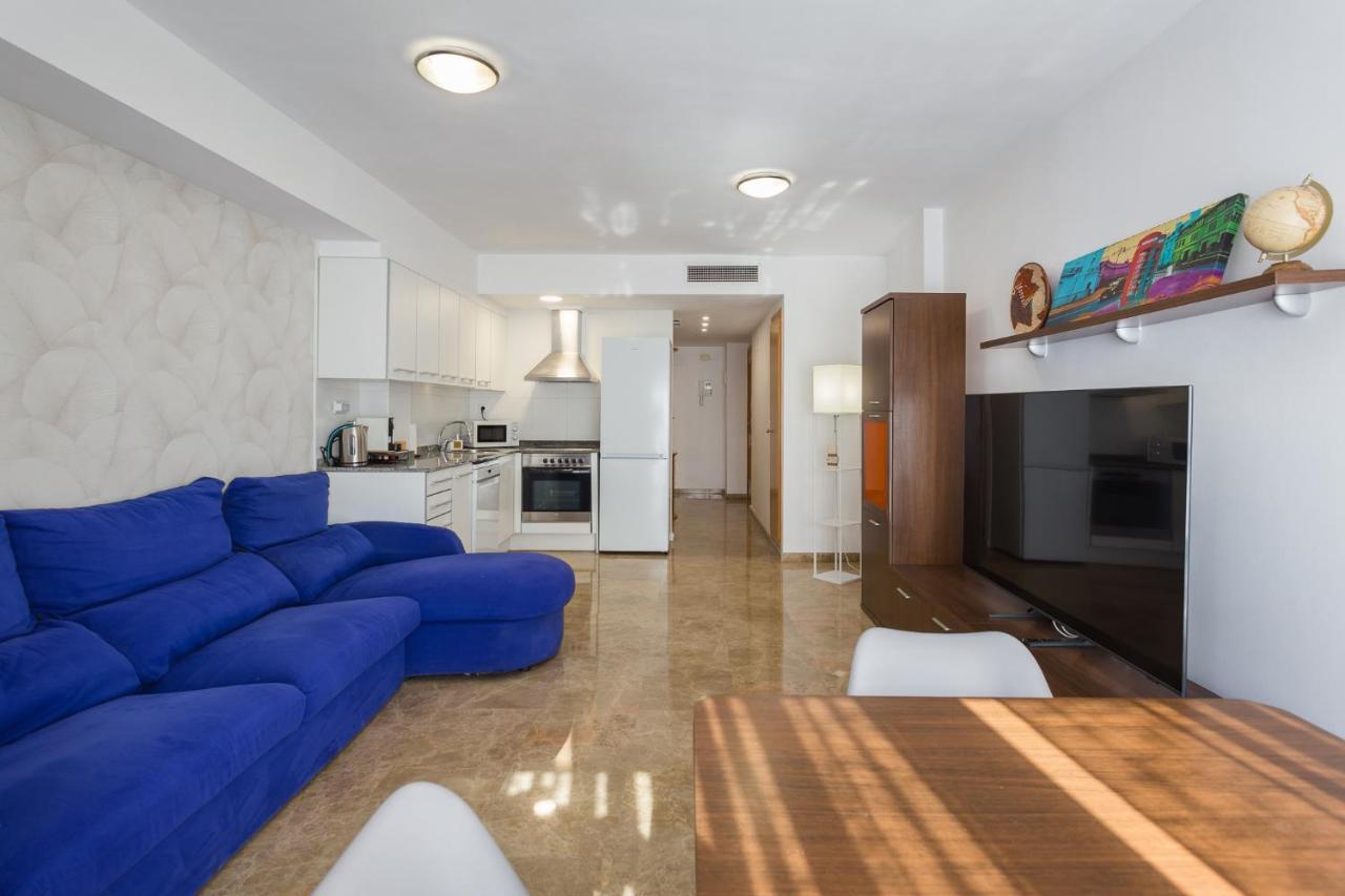 Piso Familiar Cerca Del Centro, Ac Y Wifi Gratis Apartment Valencia Bagian luar foto